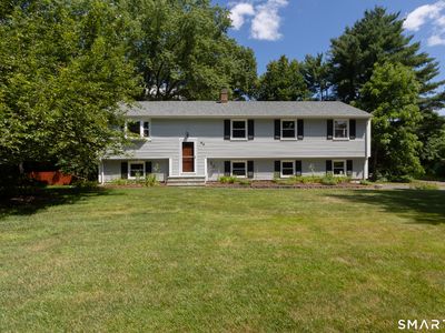 86 Simsbury Manor Drive
