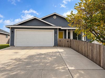 Property at 501 Mount Adams St, Moxee, WA