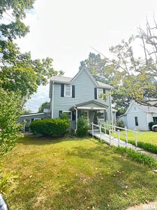 409 W Spring St