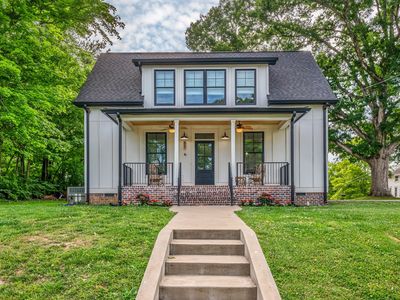 219 McCreary Hts