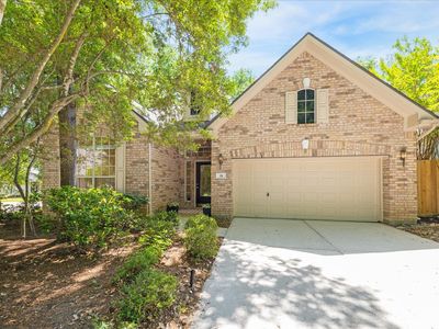 18 Robindale Cir