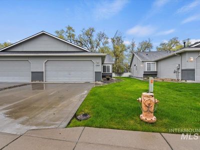1312 Diamond Ct