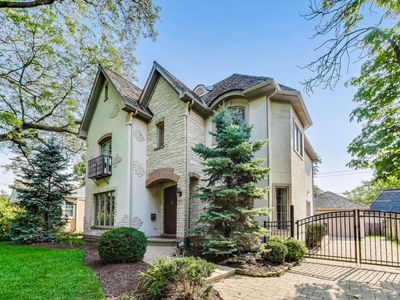 621 N County Line Rd