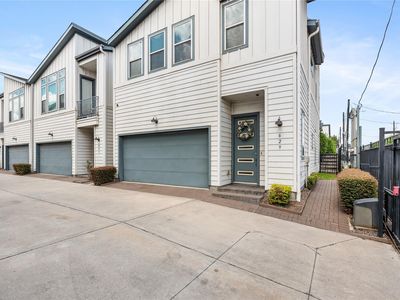 629 Press St