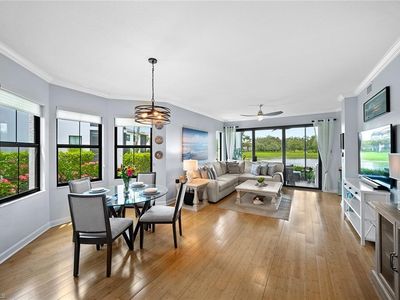2415 Ravenna BLVD #101