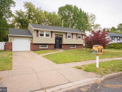 23 Springlane Dr