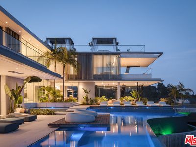 11005 Bellagio Pl