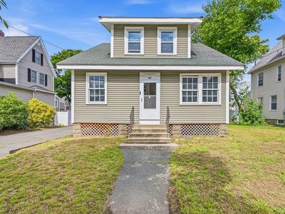 569 Lincoln Ave