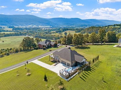 178 Skyhigh Dr