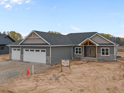 W5759 Roundstone Pl