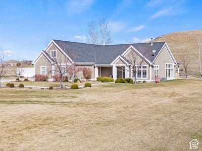 2137 Lake View Cir