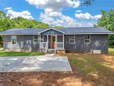 109 Reynolds Dr