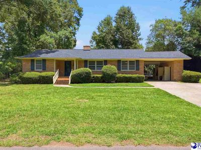 1327 Wisteria Dr