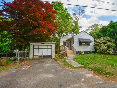 Property at 82 Cherry Road, Rocky Point, NY