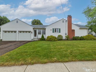 144 Colonial Street