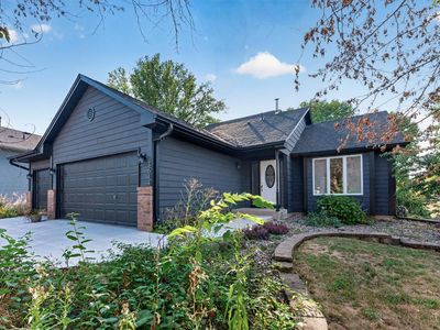 3644 James Ct