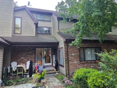 Property at 1 Jackson Ct W, Marlton, NJ