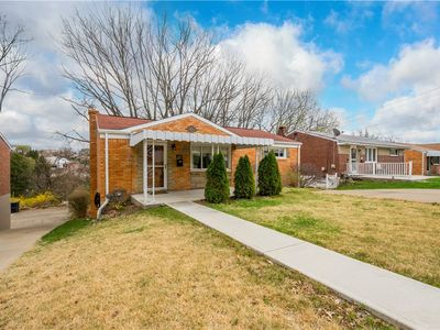 2889 Jameson Dr