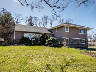 13 Westland Drive