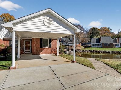 19950 Oak Leaf Cir #19