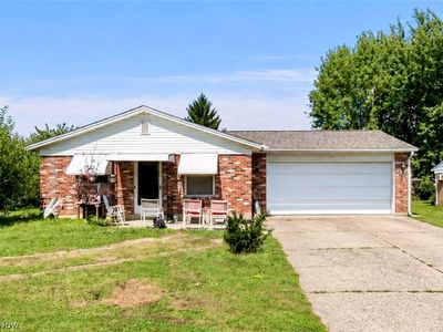 404 E Lexington Rd