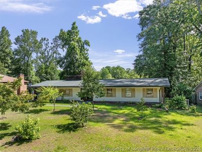 1946 Forest Hills Dr