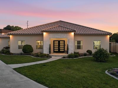 9021 W Rio Grande Ave