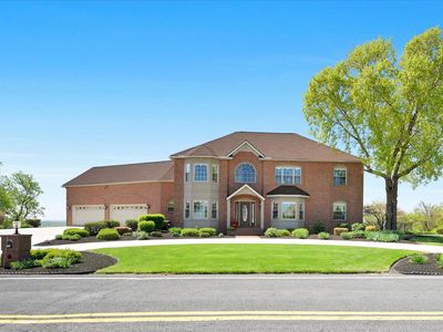 111 Mountain View Dr