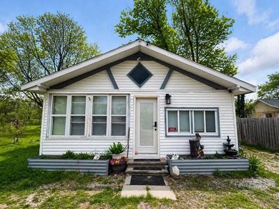120 1st Ave
