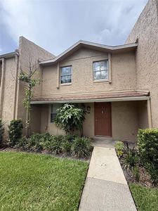 895 PARK LAKE CIRCLE #75
