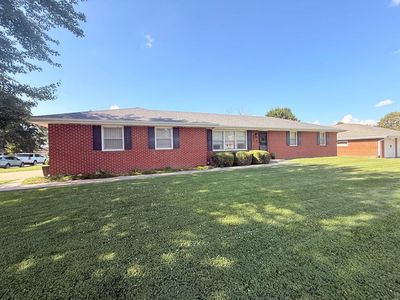 Property at 201 Park Plz, Kirksville, MO