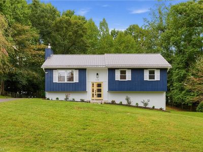 124 Oak Ridge Dr