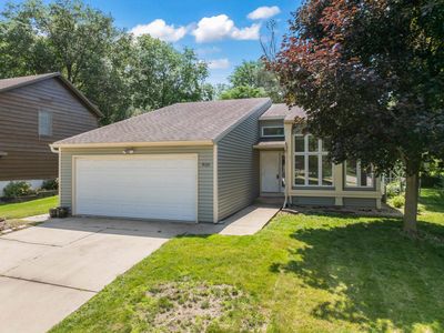 826 Northland Pl NE