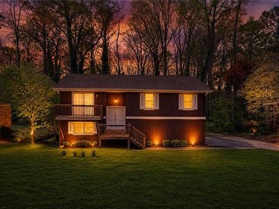 4341 Five Forks Trickum Rd SW
