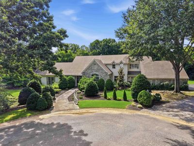 2590 Adamsbrooke Dr