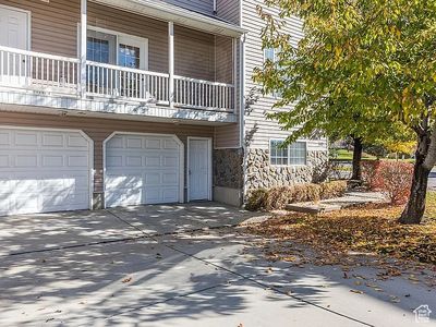 617 N Seven Peaks Blvd APT 16