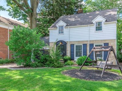 3290 Wooster Rd