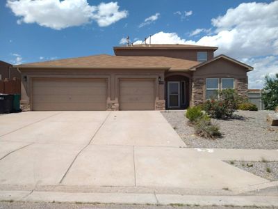 5485 Roosevelt Loop NE