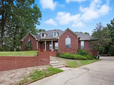 6 Hunter Ct