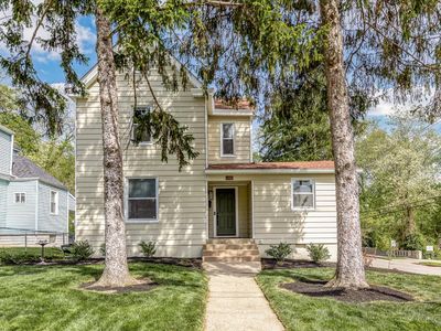 4602 Winona Ter