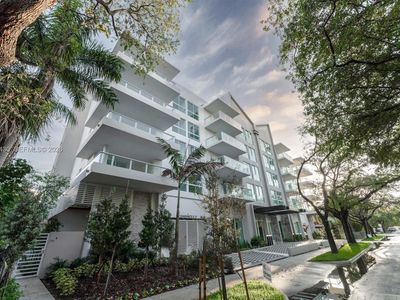 1850 Monroe St #306
