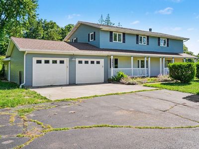 Property at 4761 E Arrowhead Dr, Berrien Springs, MI