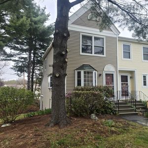 Property at 321 Fox Hollow Way, Manchester, NH