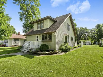 645 Main St S