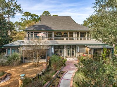 2285 Highway 98 W