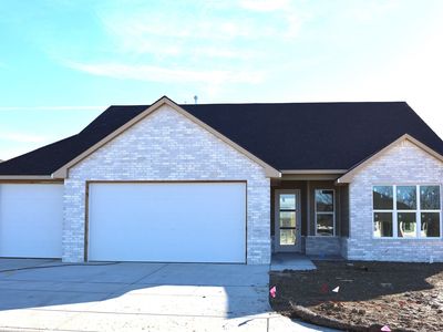 826 N Speyside Cir