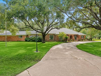 17034 N Ivy Cir