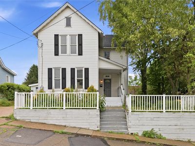 312 Ridge Ave