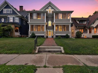 1032 Portland Ave