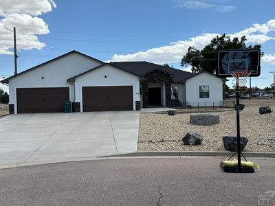 1075 Peaceful Ct